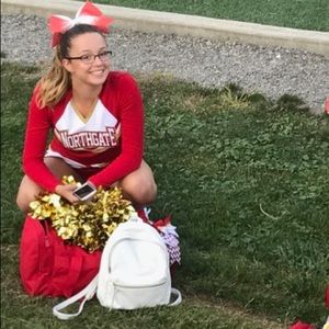 Meet your Posher, Samantha